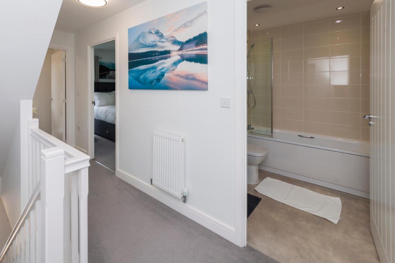 Greenfield Modern 3Br Home - Southcote Lane , Reading Exterior photo