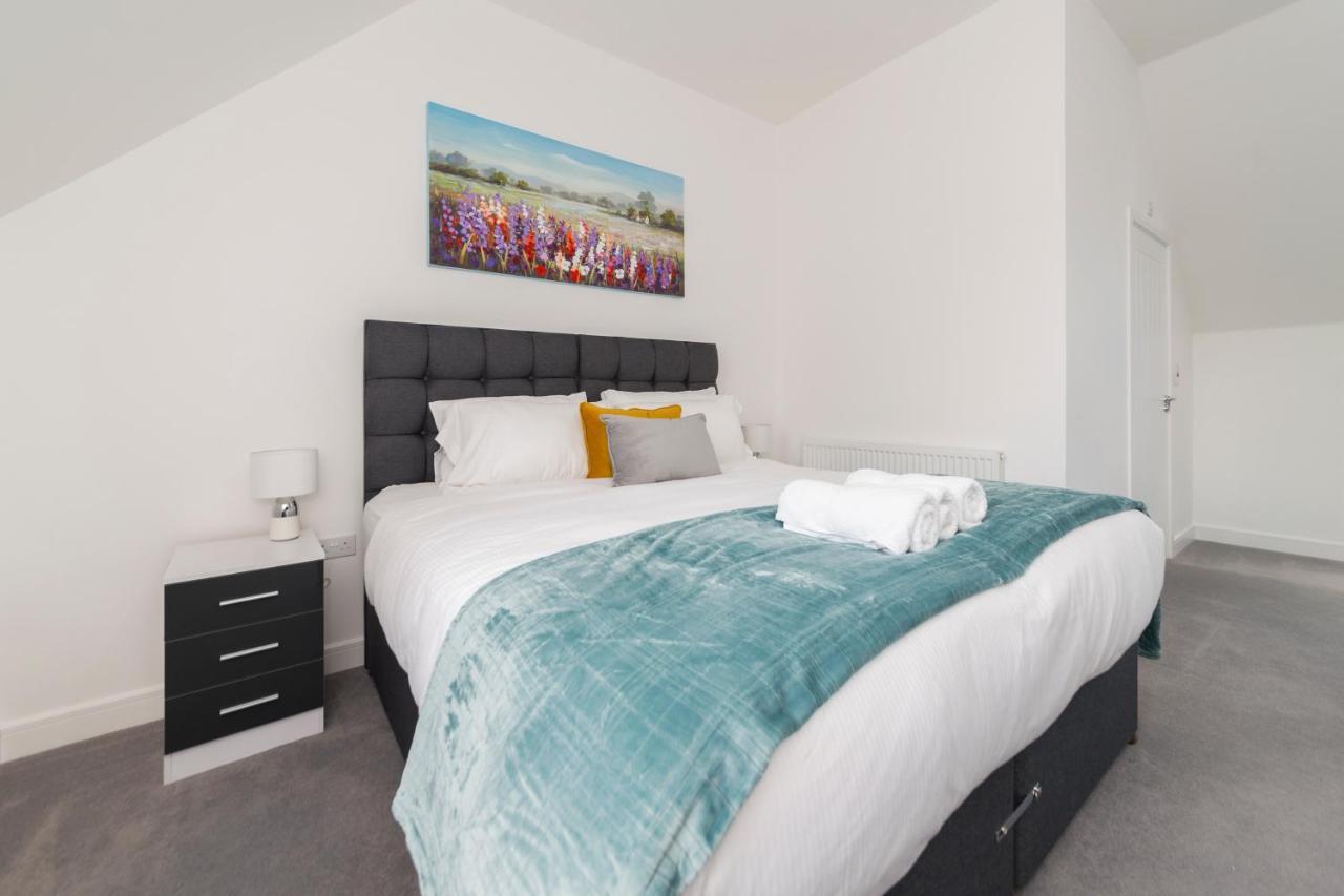 Greenfield Modern 3Br Home - Southcote Lane , Reading Exterior photo